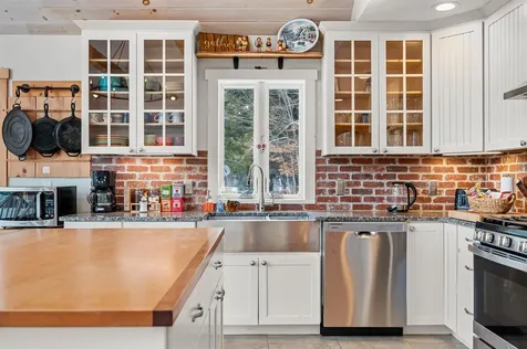 932 Mud City Loop Morristown VT 05661