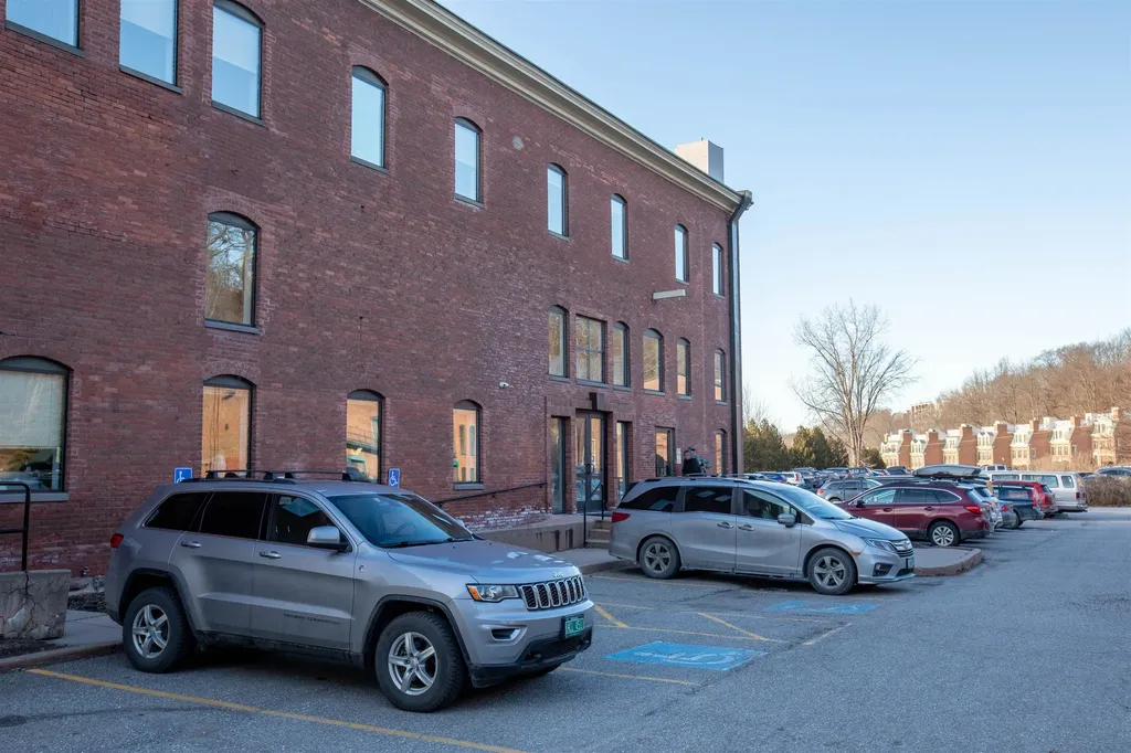 86 Lake Street Burlington VT 05401