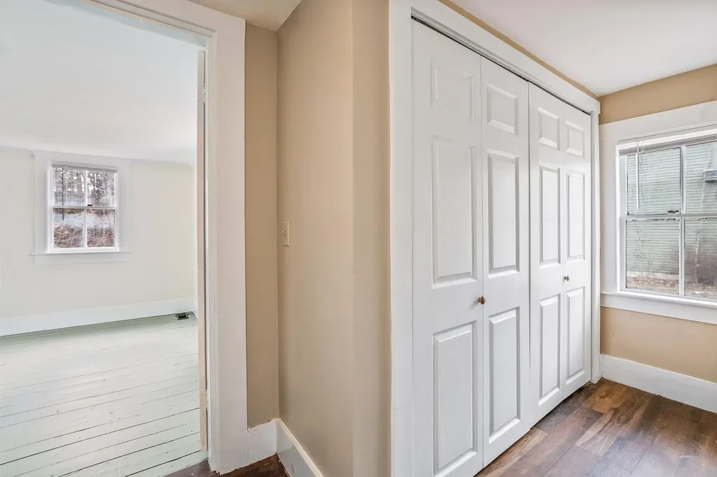 52 Pine Street Alton NH 03809