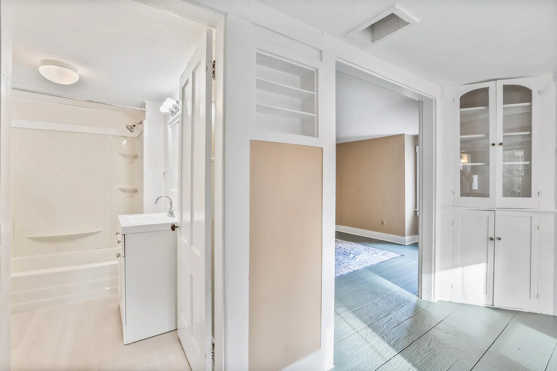 52 Pine Street Alton NH 03809