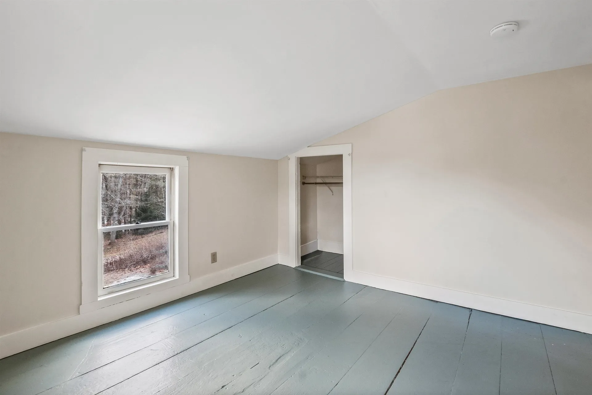 52 Pine Street Alton NH 03809