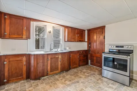 52 Pine Street Alton NH 03809