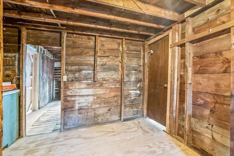 52 Pine Street Alton NH 03809