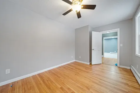 18 Lorri Road Derry NH 03038