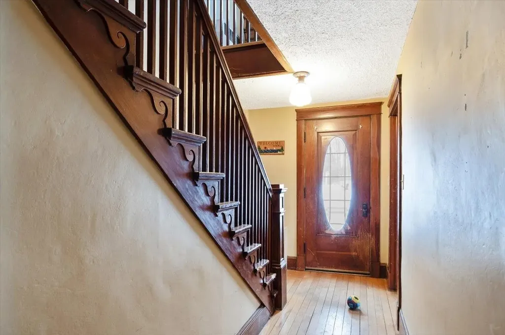 43 North Elm Street St. Albans City VT 05478