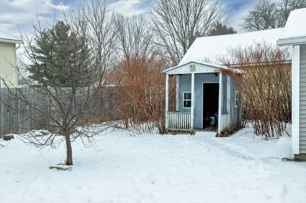 43 North Elm Street St. Albans City VT 05478