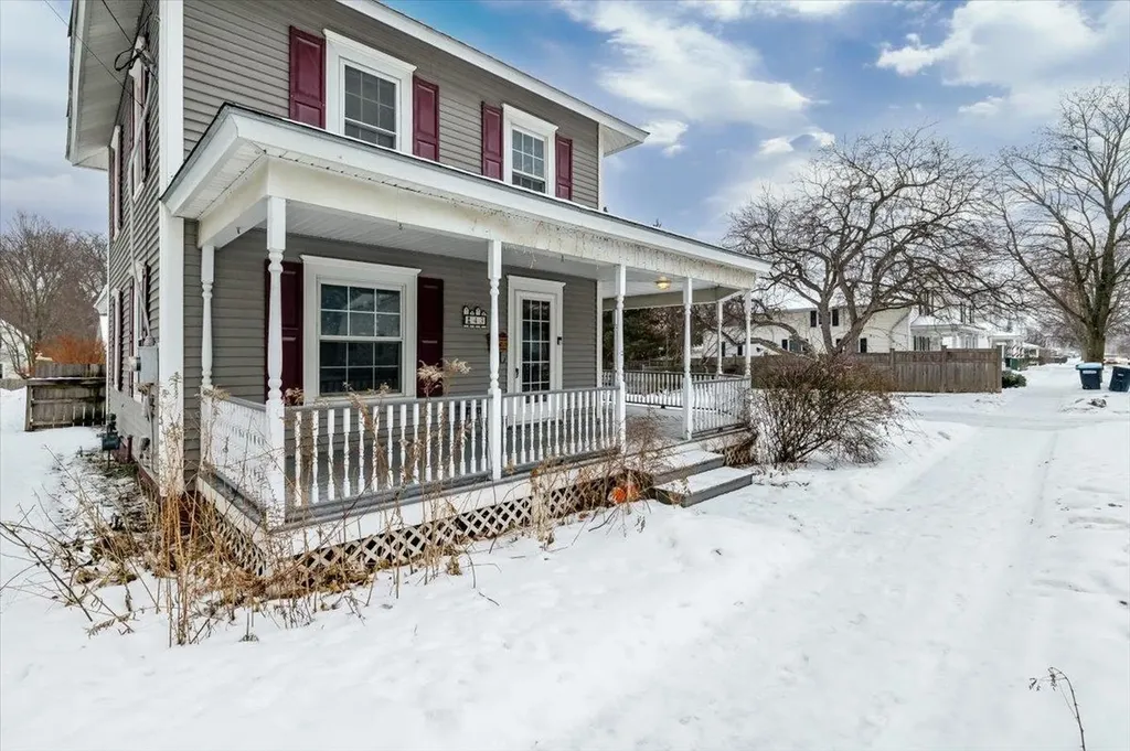 43 North Elm Street St. Albans City VT 05478
