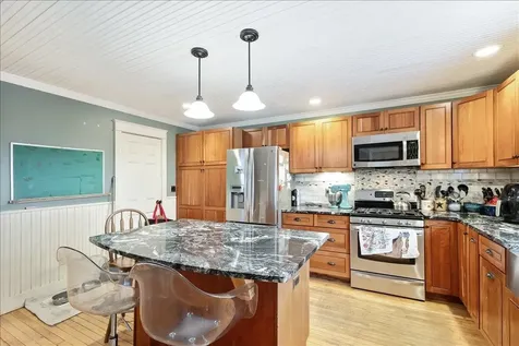 43 North Elm Street St. Albans City VT 05478