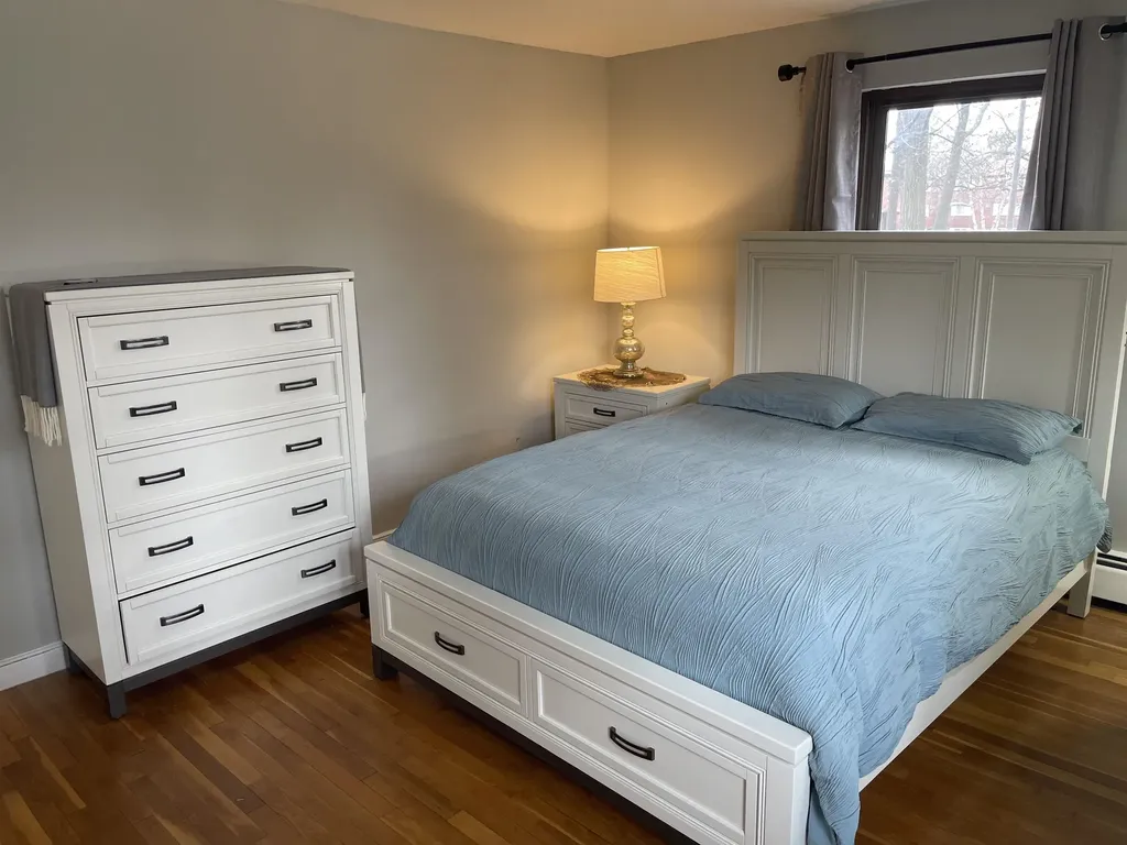 4 Brook Road Salem NH 03079