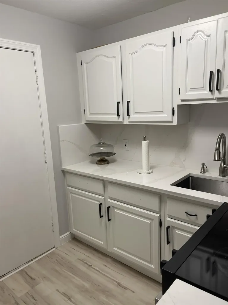 4 Brook Road Salem NH 03079