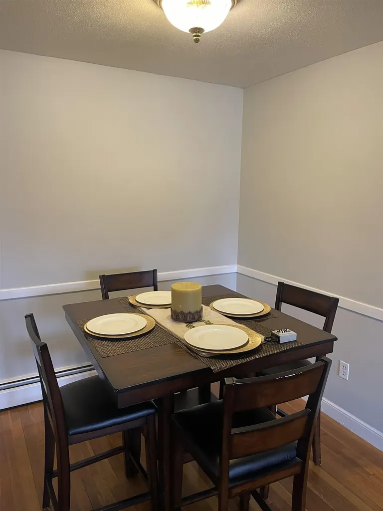 4 Brook Road Salem NH 03079