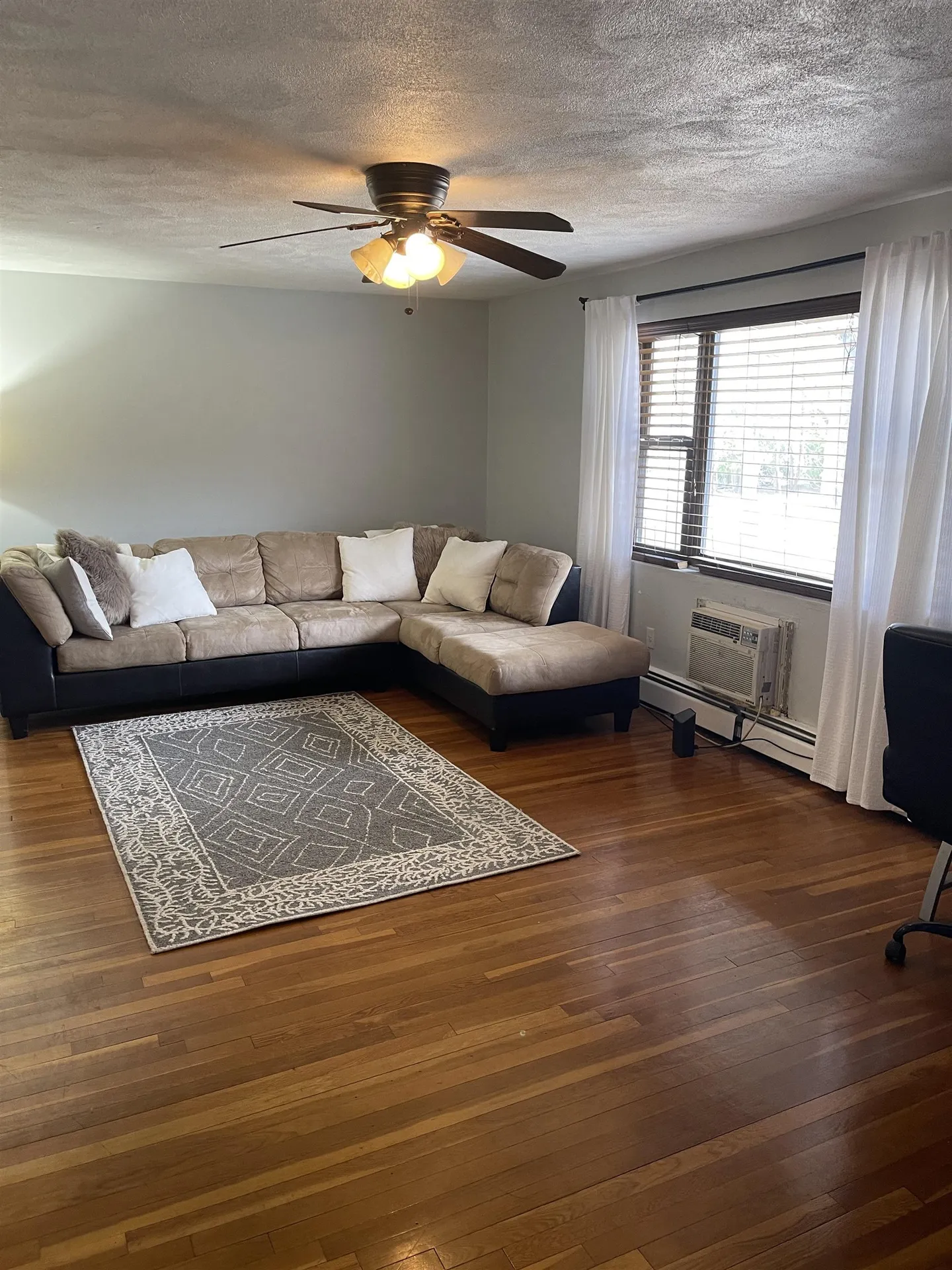 4 Brook Road Salem NH 03079