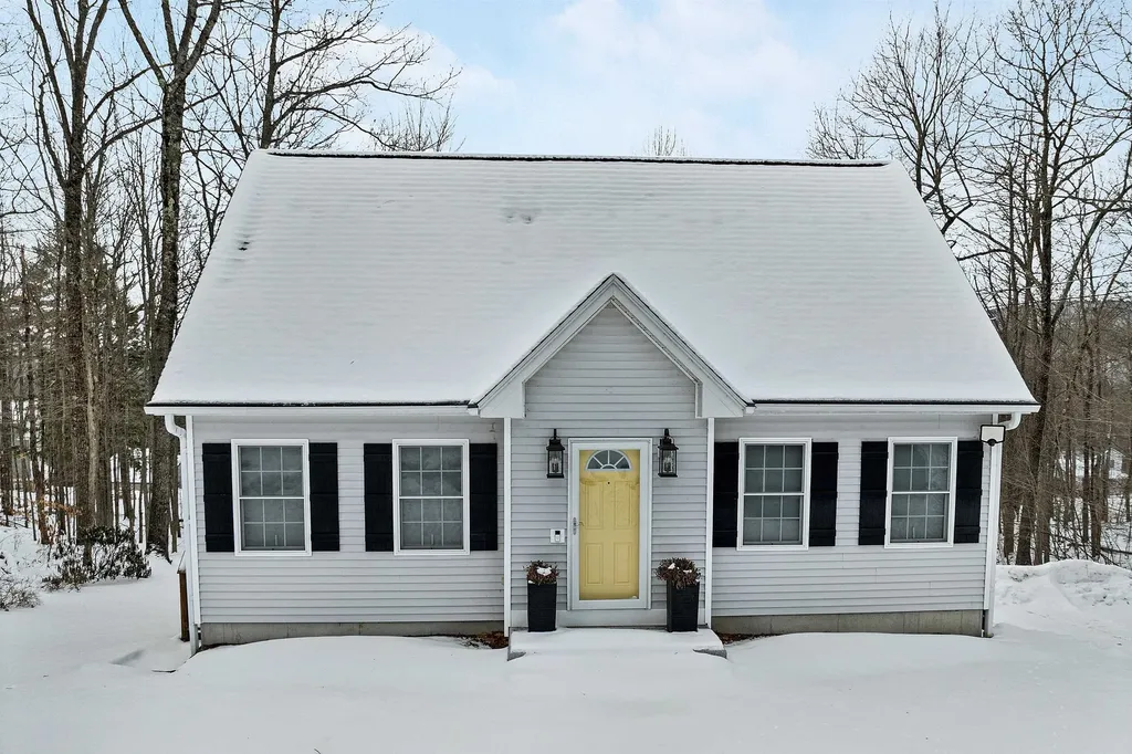 56 Frohock Brook Road Alton NH 03810