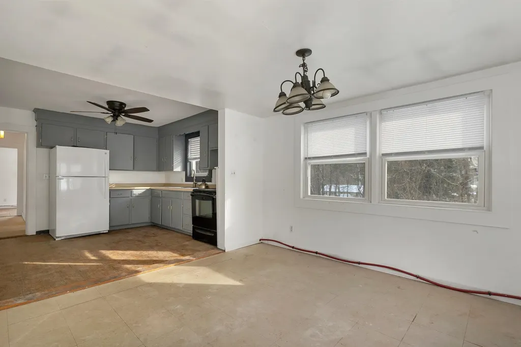 633 Daniel Webster Highway Merrimack NH 03054