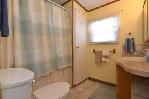 11 Amy Lane Hampstead NH 03841