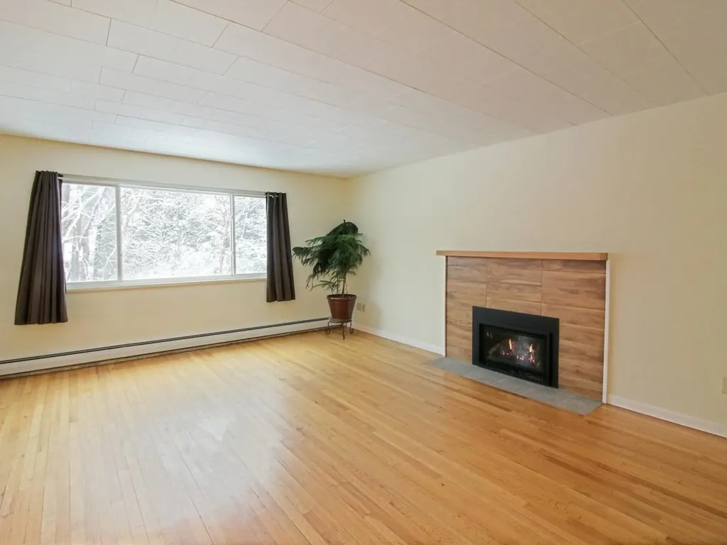 248 Laurel Hill Drive South Burlington VT 05403