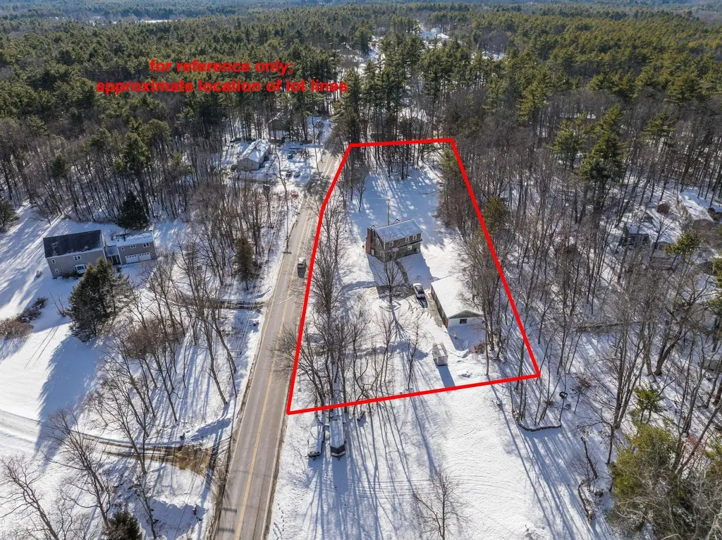 39 Mast Road Lee NH 03861