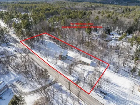 39 Mast Road Lee NH 03861