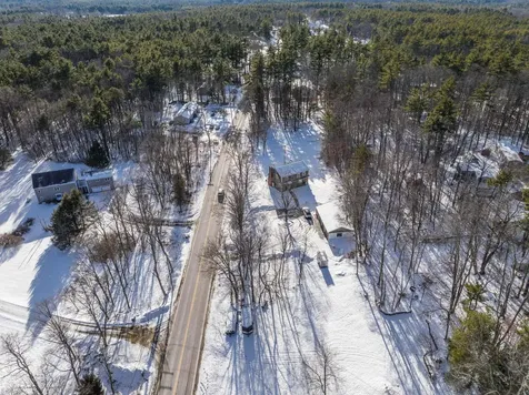 39 Mast Road Lee NH 03861