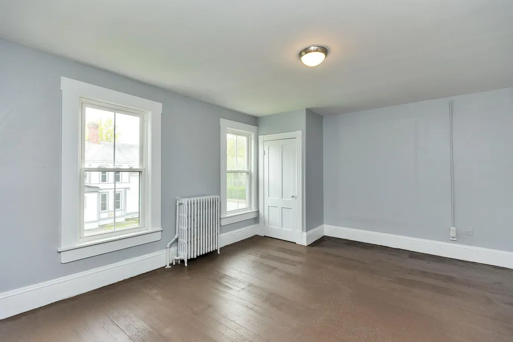 28 Summer Street Claremont NH 03743