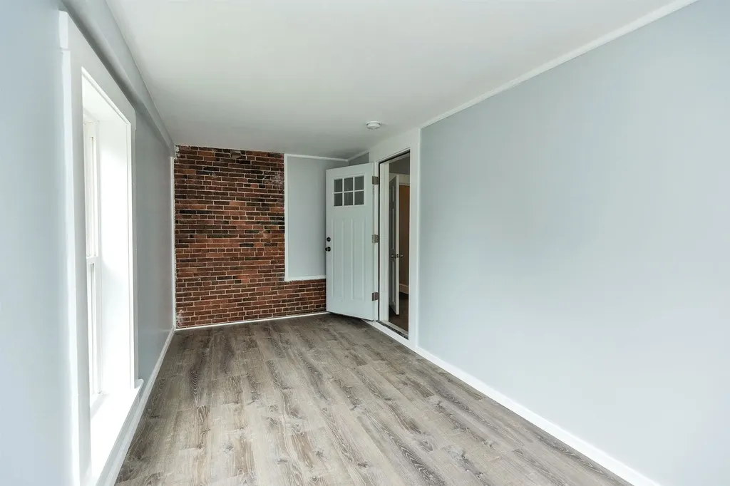 28 Summer Street Claremont NH 03743