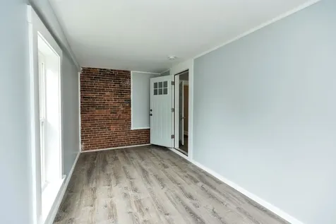 28 Summer Street Claremont NH 03743