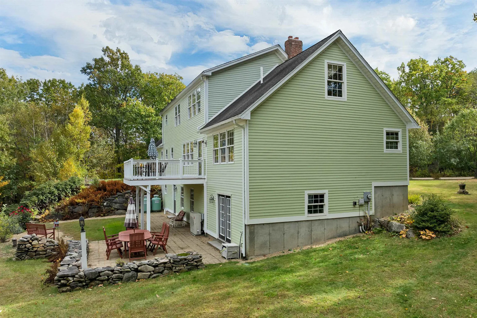 15 County Road Alton NH 03810