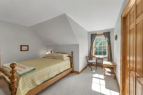 15 County Road Alton NH 03810