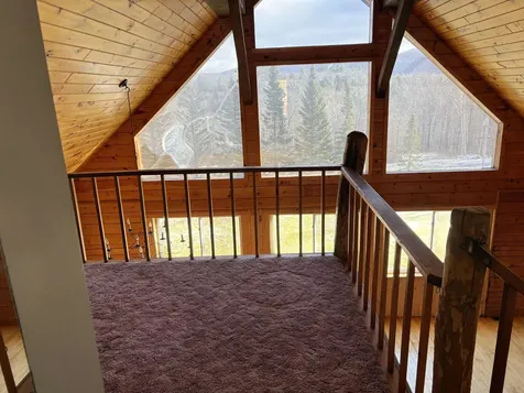 306 Sparrow Drive Stamford VT 05352