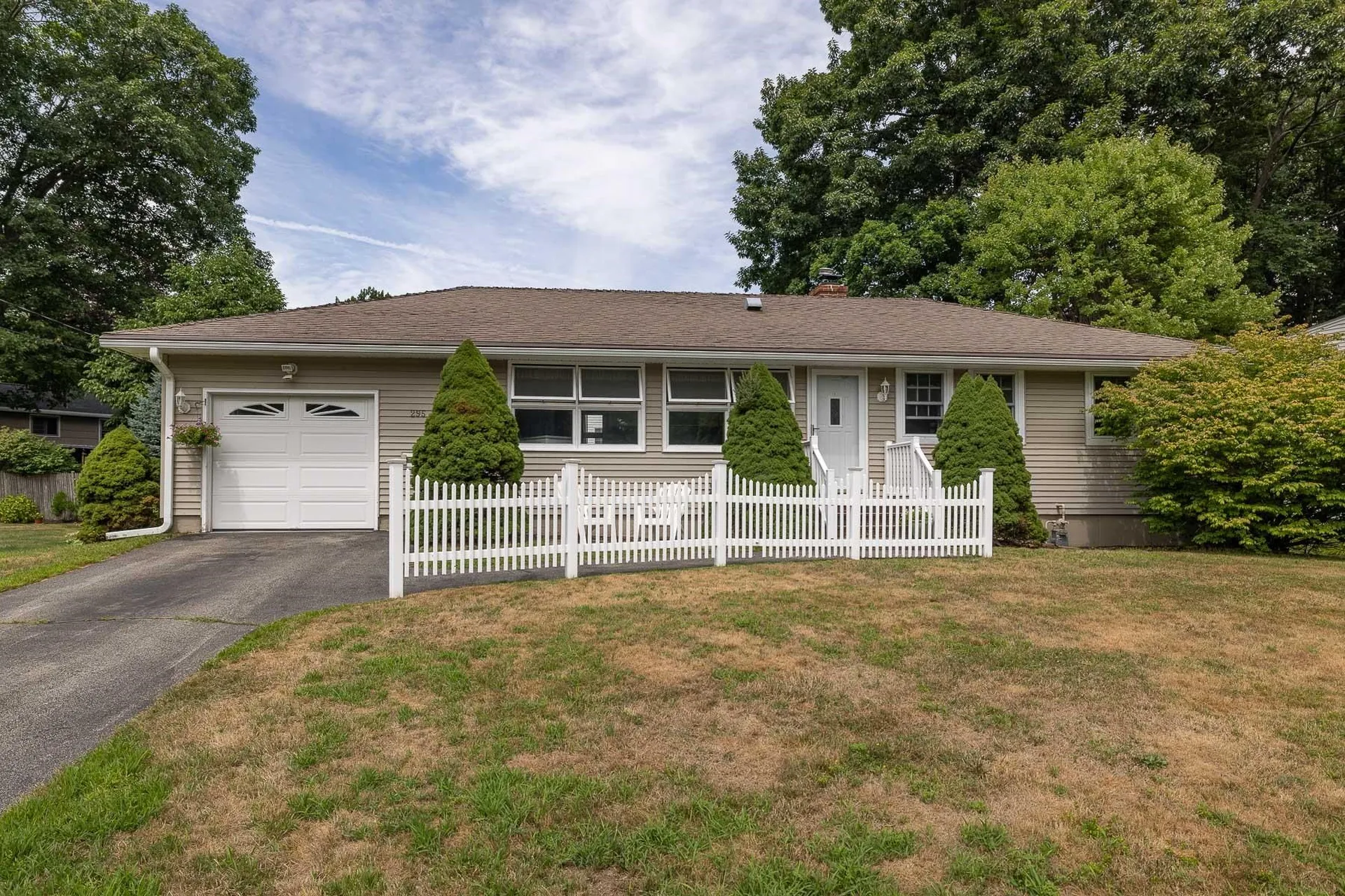 295 Mckinley Road Portsmouth NH 03801