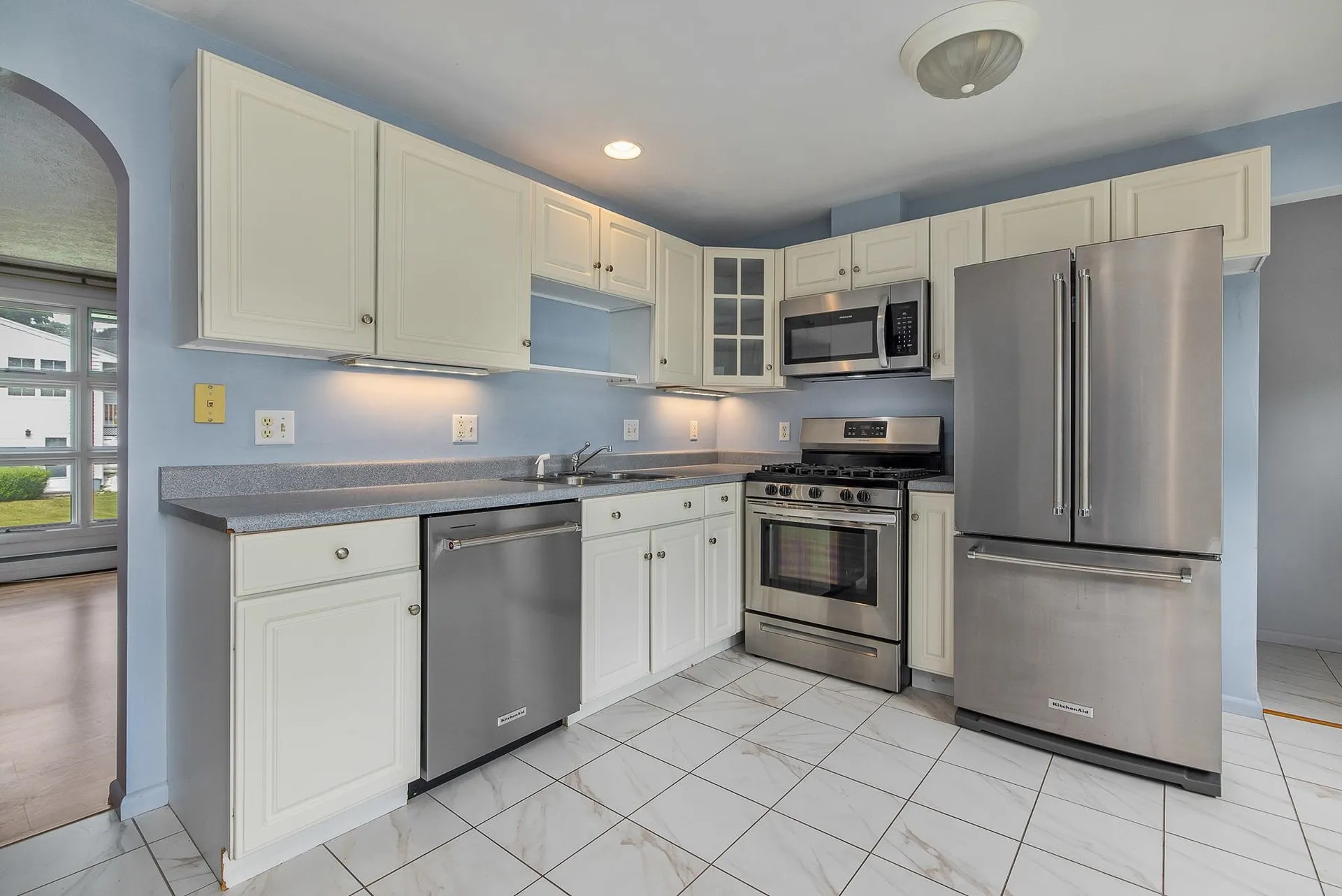 295 Mckinley Road Portsmouth NH 03801