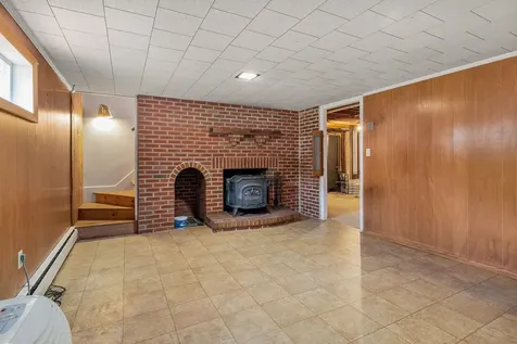 295 Mckinley Road Portsmouth NH 03801