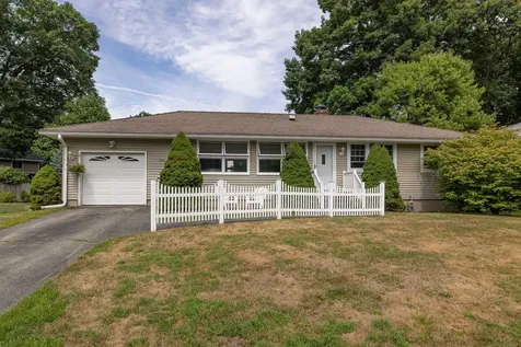 295 Mckinley Road Portsmouth NH 03801