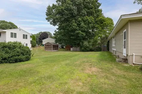 295 Mckinley Road Portsmouth NH 03801