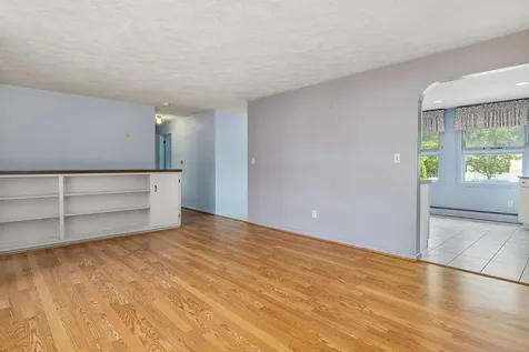 295 Mckinley Road Portsmouth NH 03801