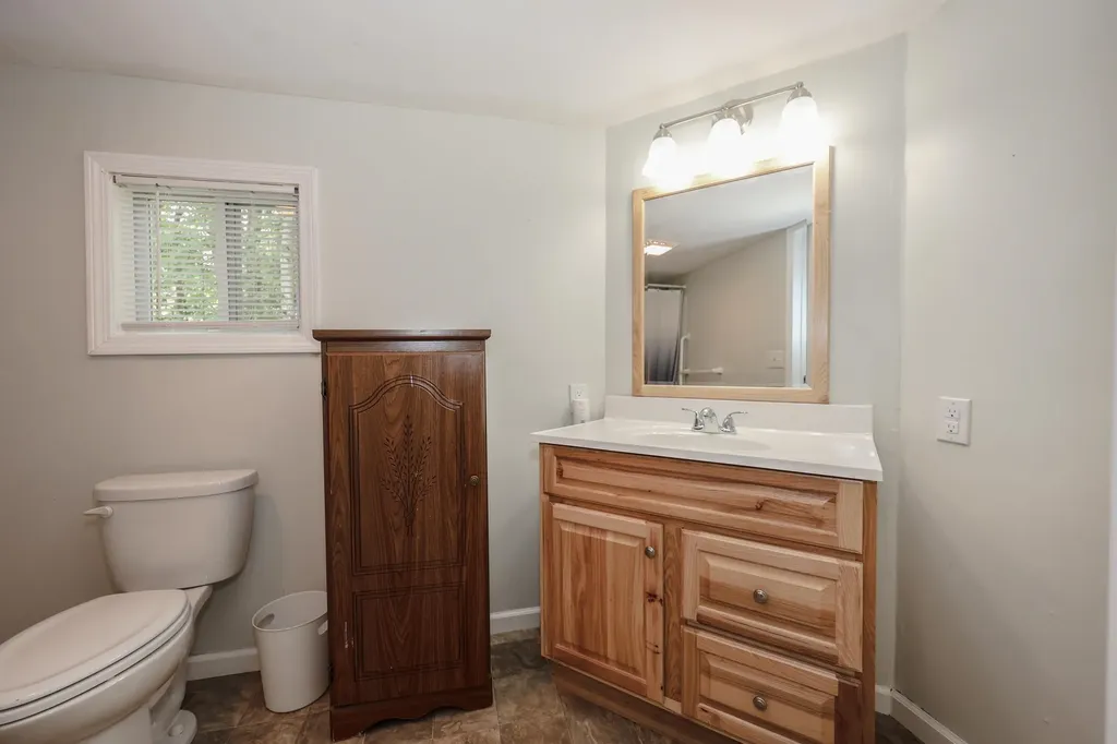 25 Cheryl Drive Concord NH 03303