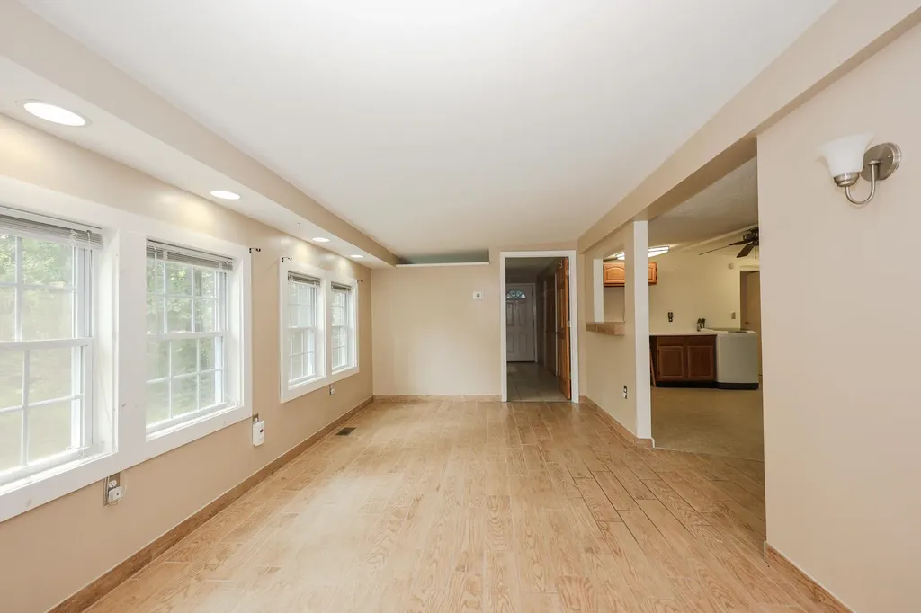 25 Cheryl Drive Concord NH 03303