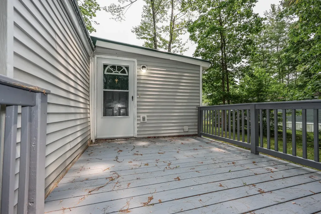 25 Cheryl Drive Concord NH 03303