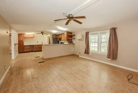 25 Cheryl Drive Concord NH 03303