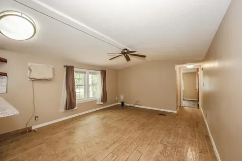 25 Cheryl Drive Concord NH 03303