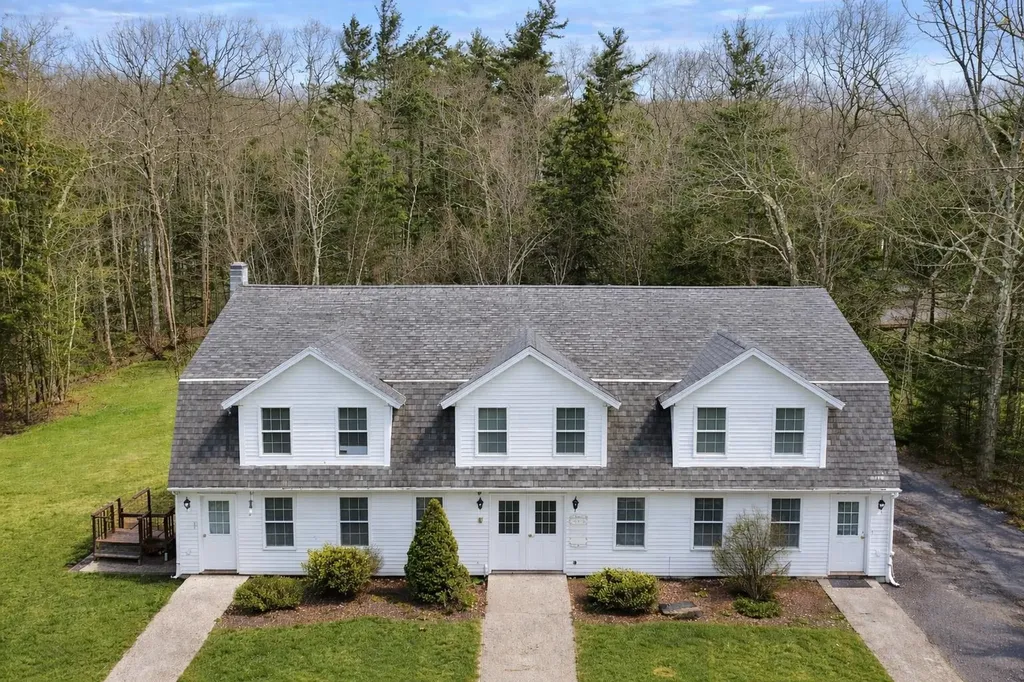 949 Turnpike Road New Ipswich NH 03071