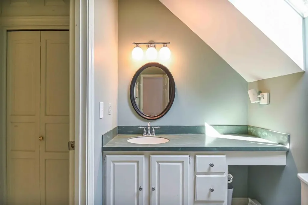 8 Ash Lane York ME 03909