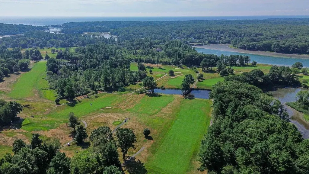 8 Ash Lane York ME 03909