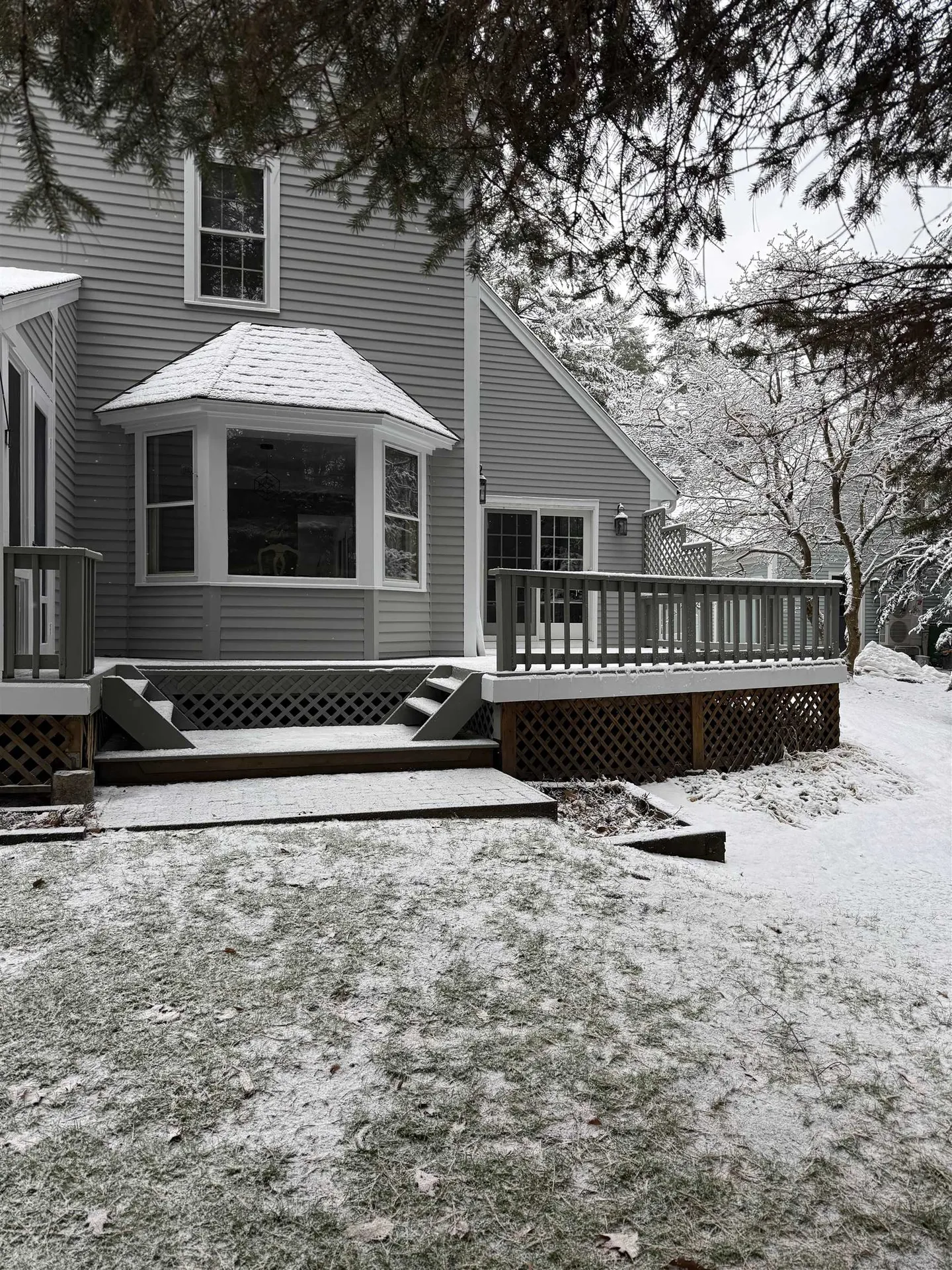 8 Ash Lane York ME 03909