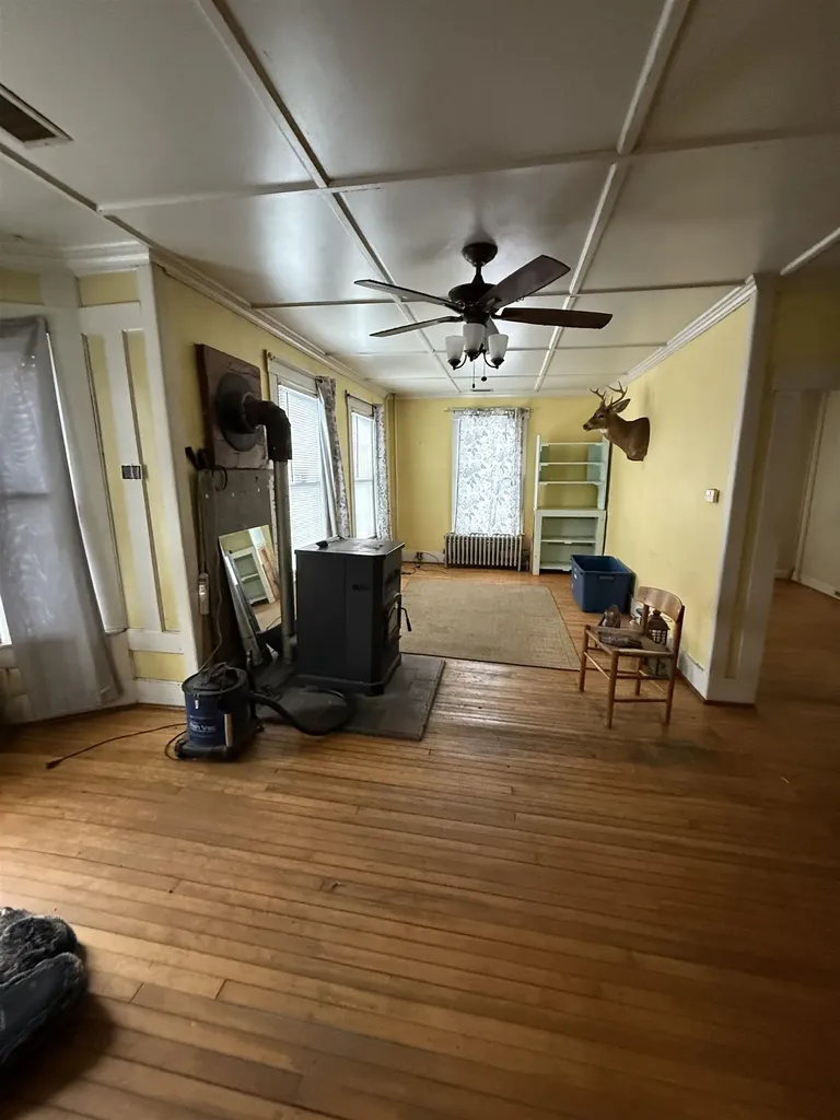 511 Vt Route 25 Topsham VT 05076