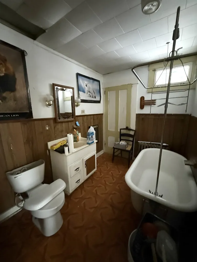 511 Vt Route 25 Topsham VT 05076