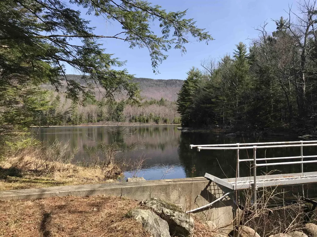 1279 Route 113 Holderness NH 03245