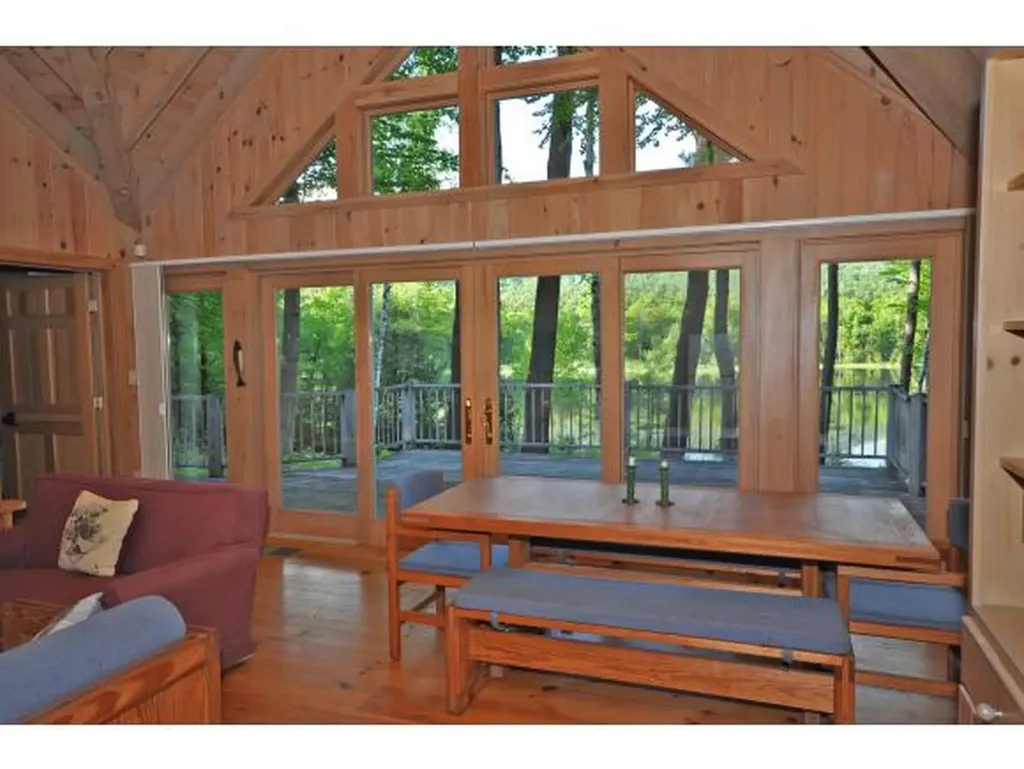 1279 Route 113 Holderness NH 03245