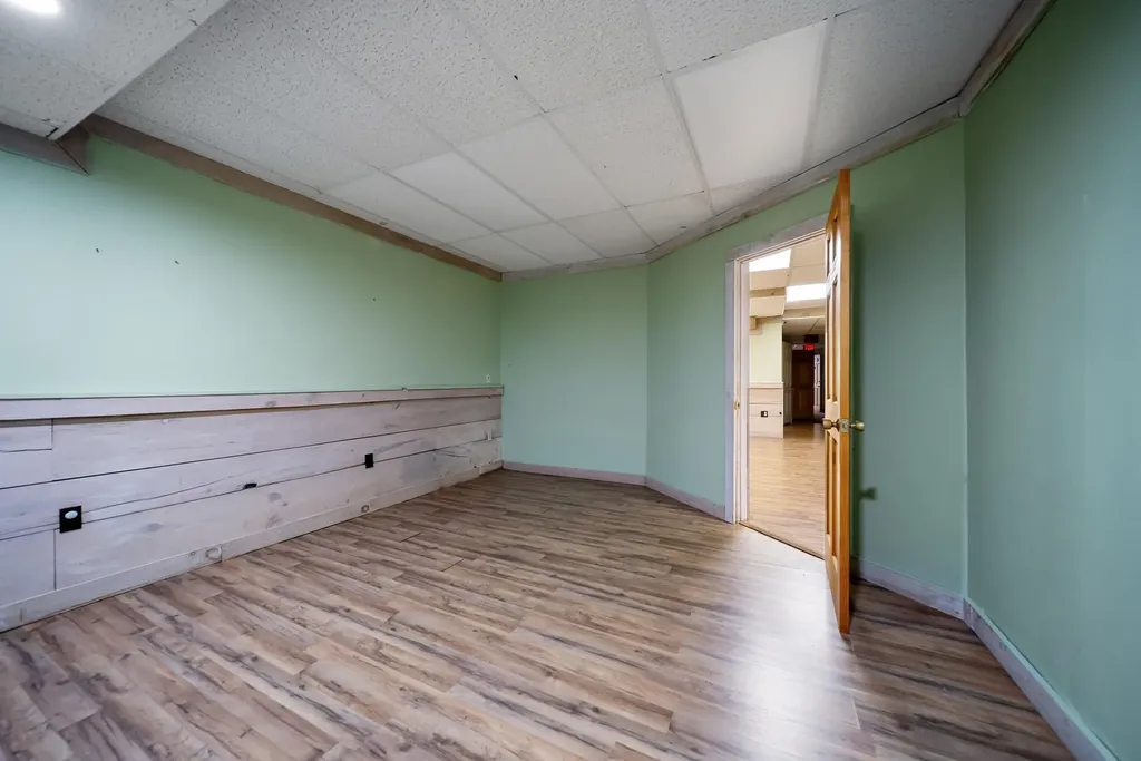 60 Whittier Highway Moultonborough NH 03254