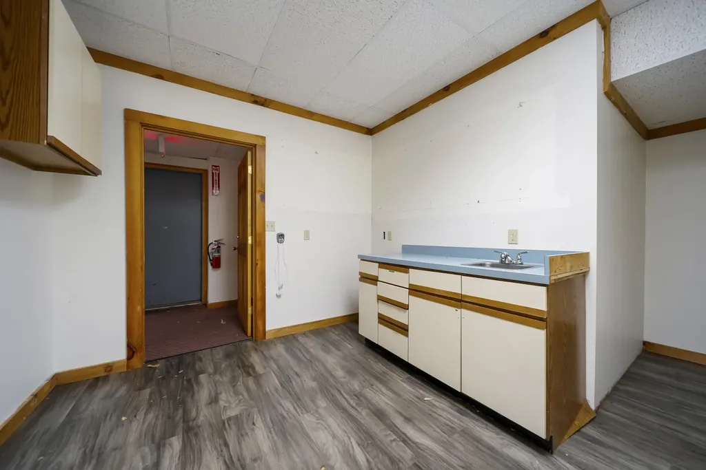 60 Whittier Highway Moultonborough NH 03254